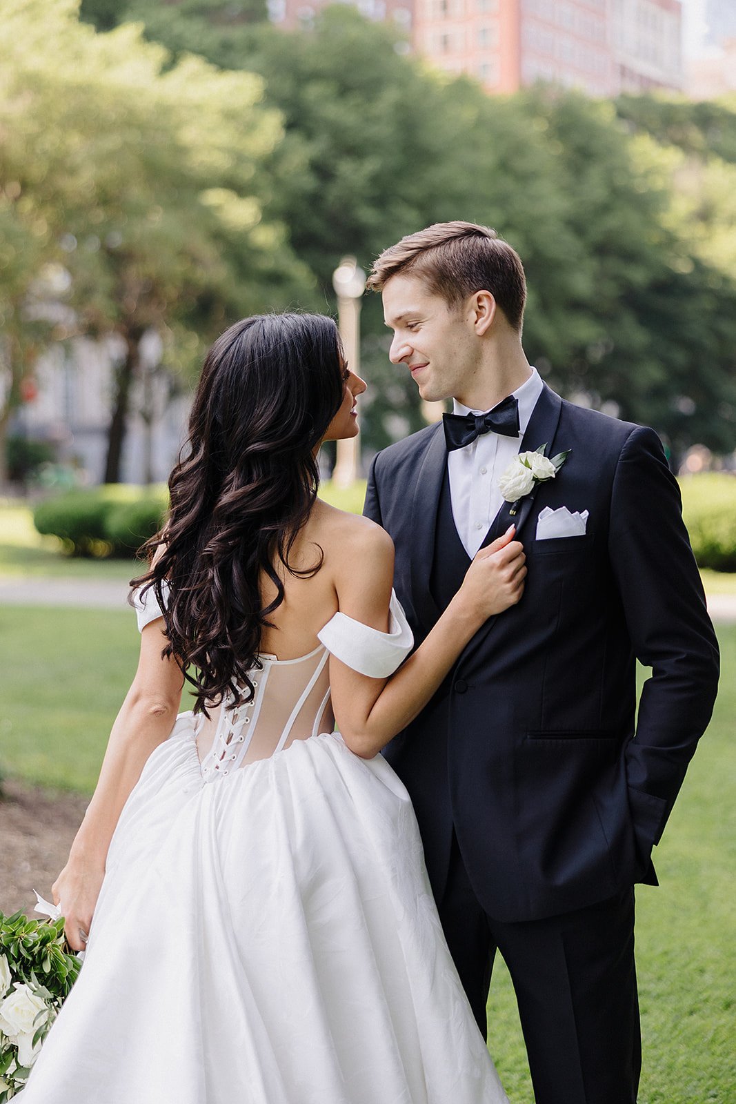 Glam Atelier bride and groom, garden